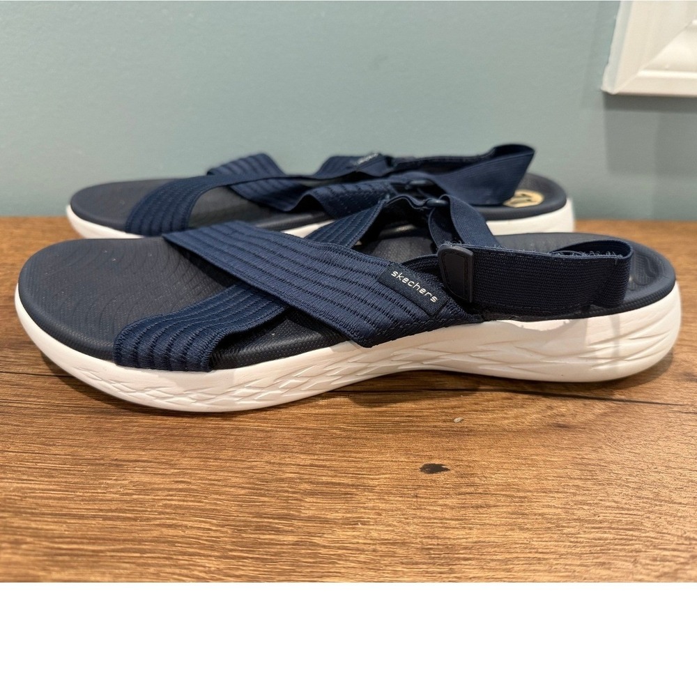 Skechers‎ GOga Mat Sandals Women's Size 11 Navy Blue Cross Strap Platform
